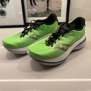 Saucony Endorphin Speed 3 Green/Gold “St Patrick’s” Sz 13